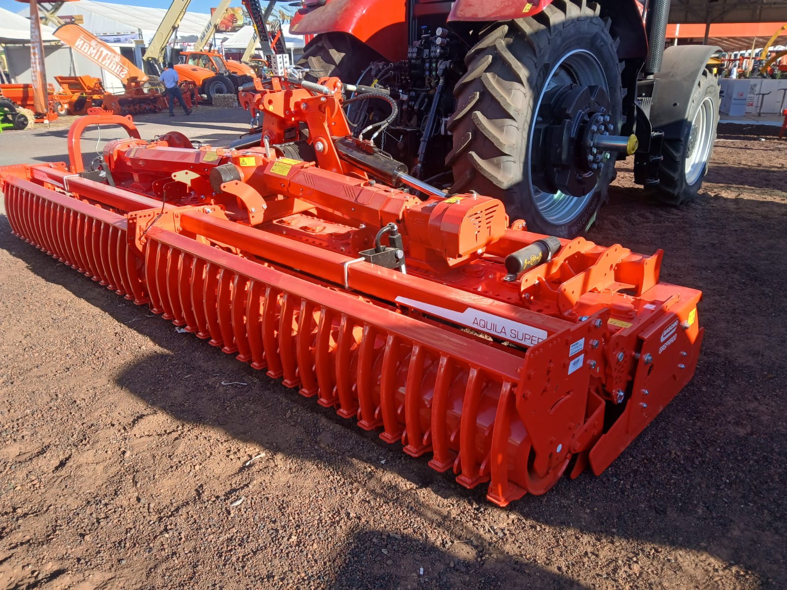 Esparcidores Terramak en distribución de insumos agrícolas